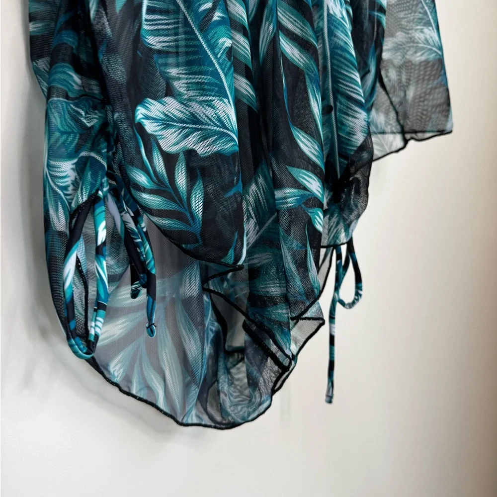 SHEIN Beach/Swim Coverup Romper - Picture 6 of 7